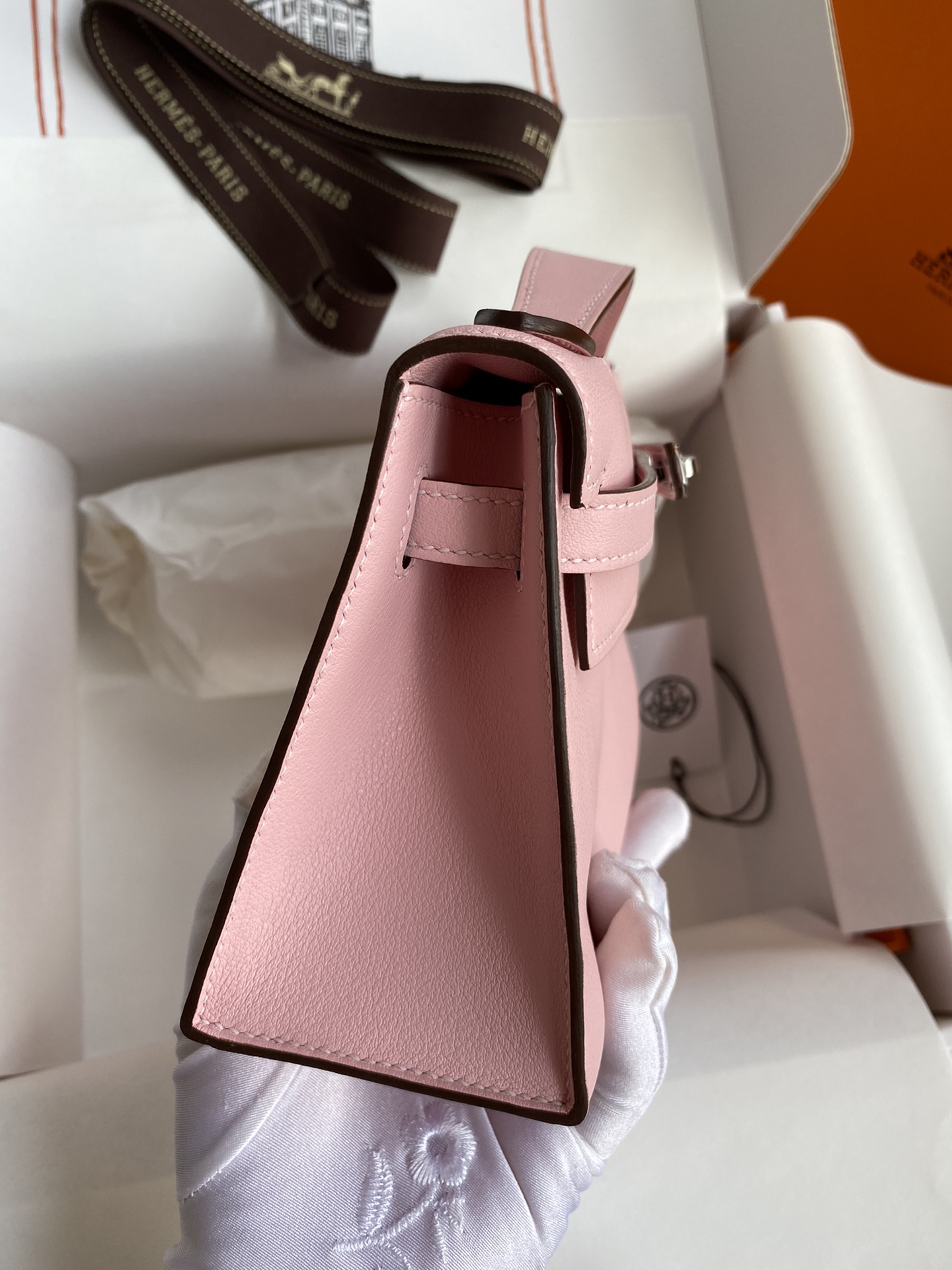 Hermes Mini Kelly Pochette 22cm Bag In Pink Swift Leather